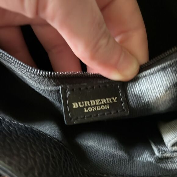 Burberry Black Leather Horn Toggle Small Tote Bag authentic - Picture 8 of 14